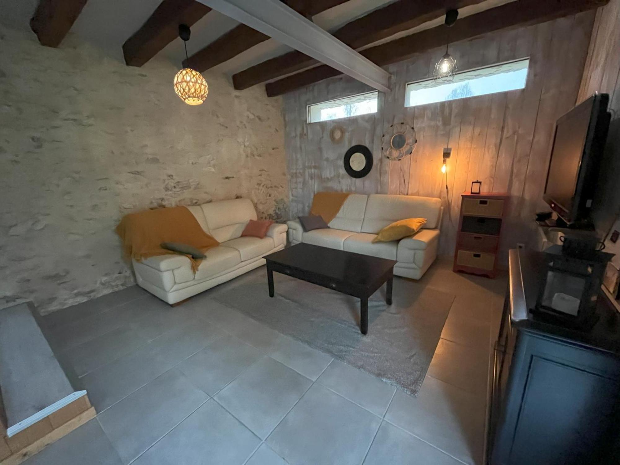 Les Gites De La Pellerie - 2 Piscines Interieur & Exterieur - Touraine - 3 Gites - Familial, Calme, Campagne Saint-Branchs Room photo